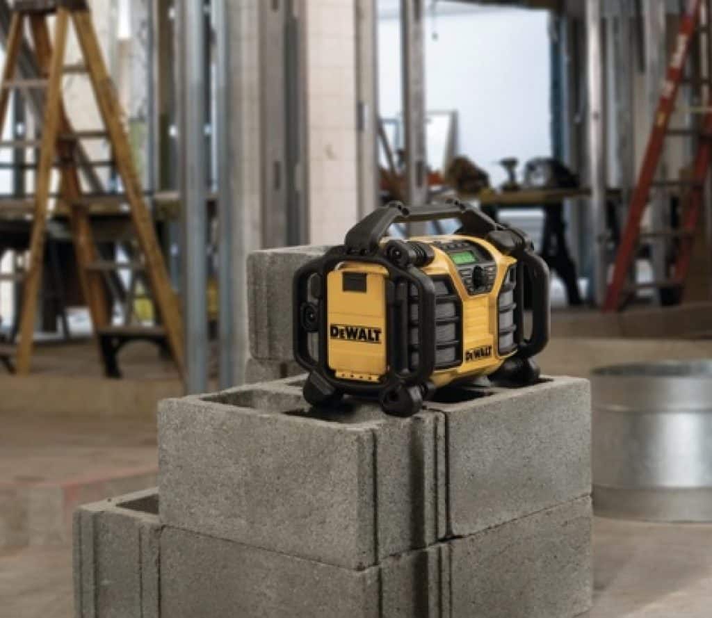 Toughest Jobsite Radios Construction Worker Radios Review (2020)